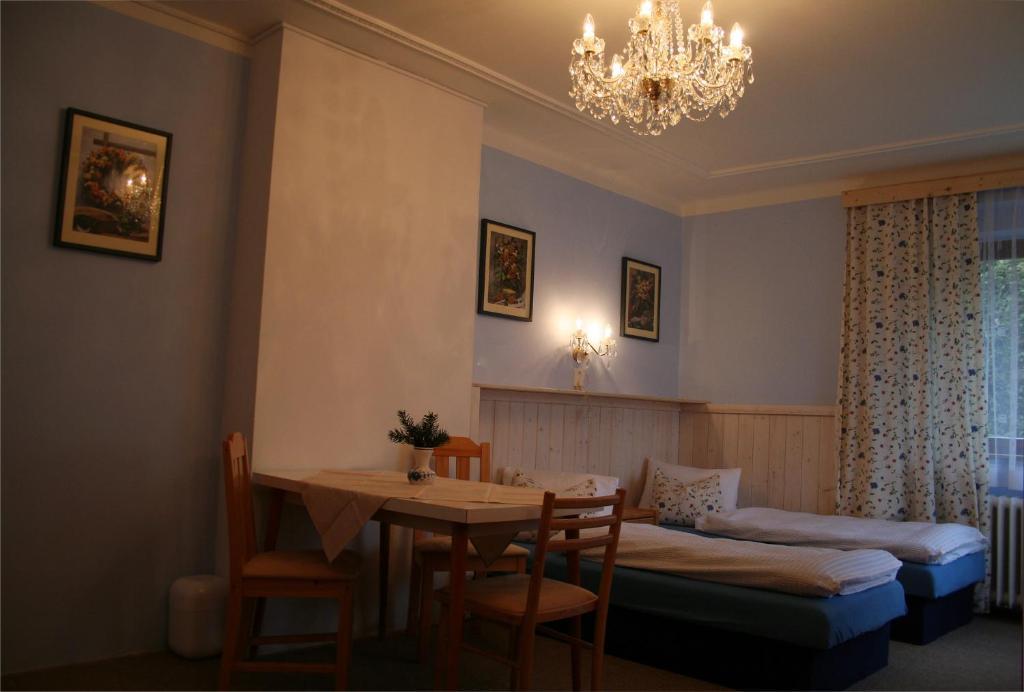 A.Dalia Hotel Karlovy Vary Luaran gambar