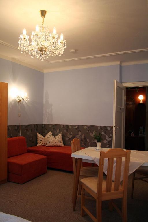 A.Dalia Hotel Karlovy Vary Luaran gambar