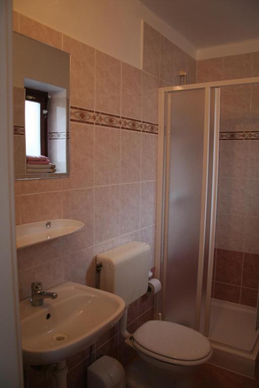 A.Dalia Hotel Karlovy Vary Luaran gambar