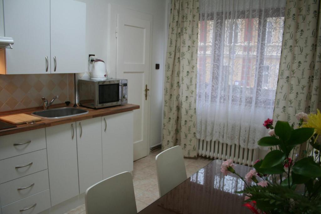 A.Dalia Hotel Karlovy Vary Luaran gambar