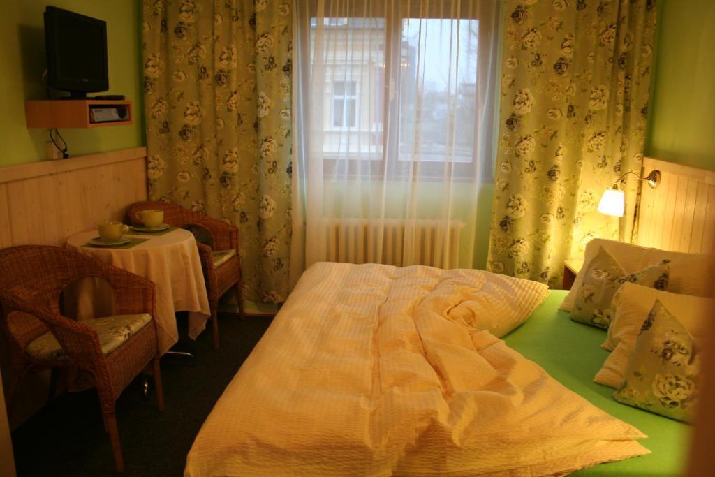 A.Dalia Hotel Karlovy Vary Luaran gambar